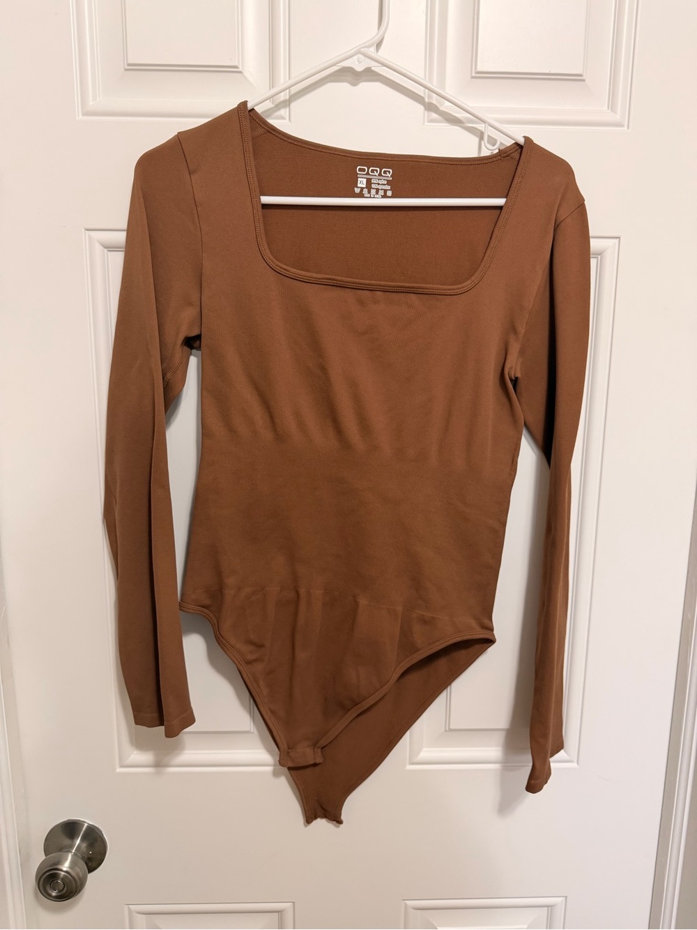 Square Neck Long Sleeve Bodysuit in Brown